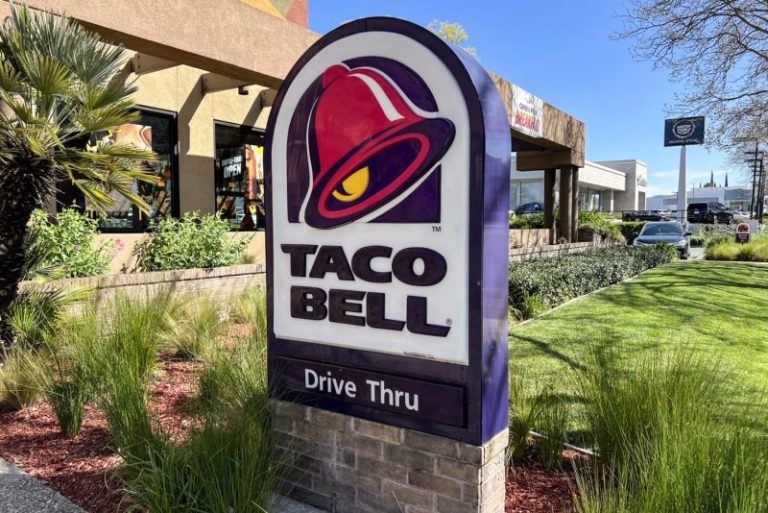 Taco Bell to roll out AI drive-thru ordering in hundreds of locations by end of year