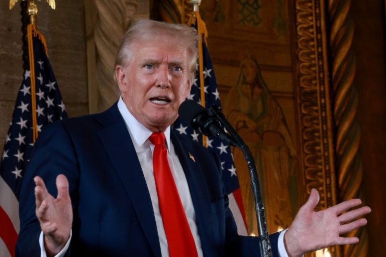 Trump reiterates claim about helicopter trip but doesn’t provide records