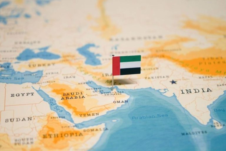 UAE Suspends 32 Gold Refineries in Anti-Money Laundering Initiative