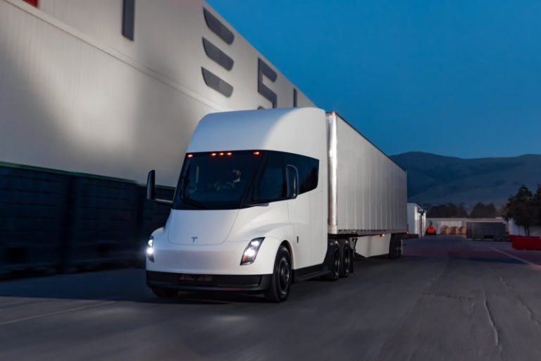 Tesla Semi fire in California took 50,000 gallons of water to extinguish