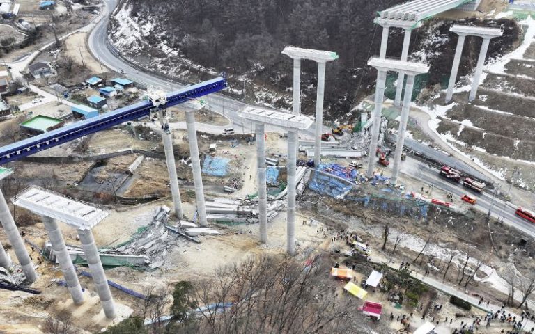 Highway overpass collapses, killing at least four construction workers in South Korea